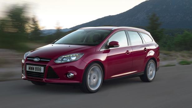 Ford Focus Traveller: Fesche Ladezone