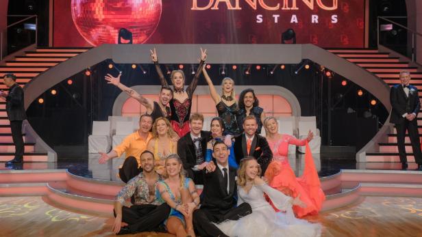 Wie die "Dancing Stars" Ostern feiern: Nesterl suchen, Eier färben und ein Spezialgast