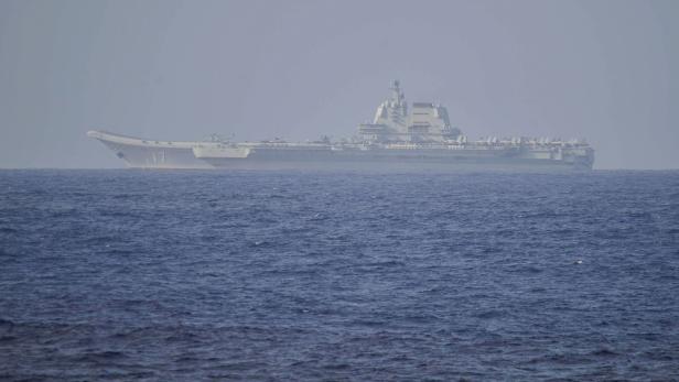 Drohgebärde: Chinas Flugzeugträger kommt Taiwan und Japan gefährlich nahe