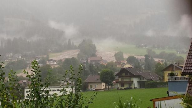 Unwetter: Vermurung in Kärnten, Hagel im Burgenland