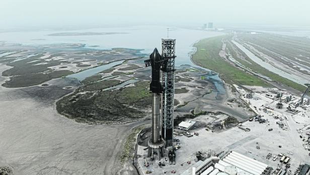 Größte Rakete aller Zeiten: Musks Starship soll bald abheben
