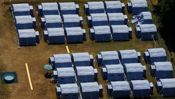 Nach Erdbeben: Zivilschutz will Zeltlager schließen