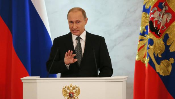 Putin: "Unsere Armee ist höflich, aber stark"