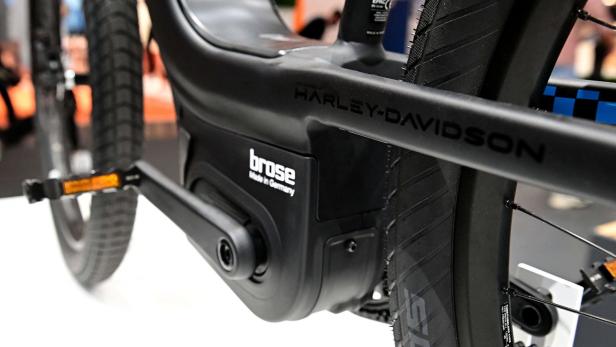 Detailansicht eines E-Bikes von Harley-Davidson mit Brose-Motor.