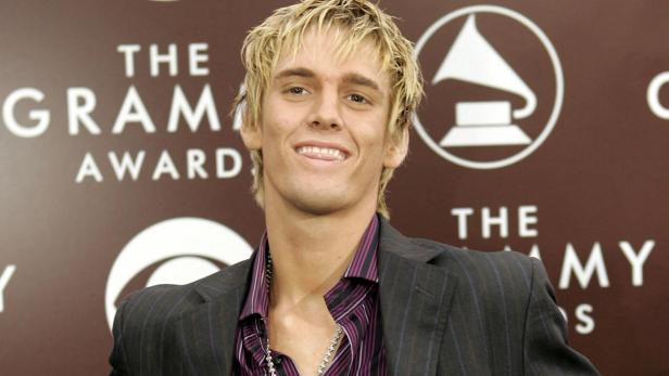FILE PHOTO: Singer Aaron Carter arrives at the 47th annual Grammy Awards.