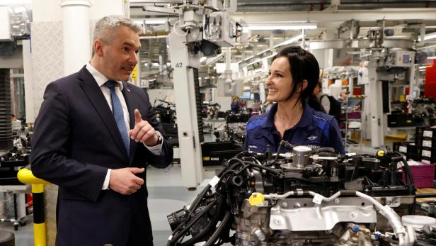 Austrian Chancellor Nehammer visits BMW engine factory in Steyr