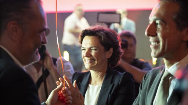 Jetzt ist es fix: Ex-SPÖ-Chef Christian Kern unterstützt Doskozil