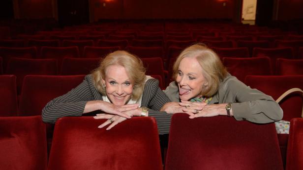 Ellen und Alice Kessler im Raimundtheater