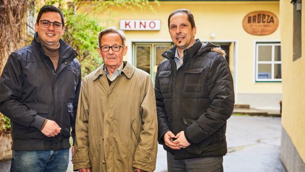Patrick Strobl, Rudolf Brocza und Paul Magg (v. li.) von der Stadtgemeinde freuen sich über die gemeinsame Lösung.