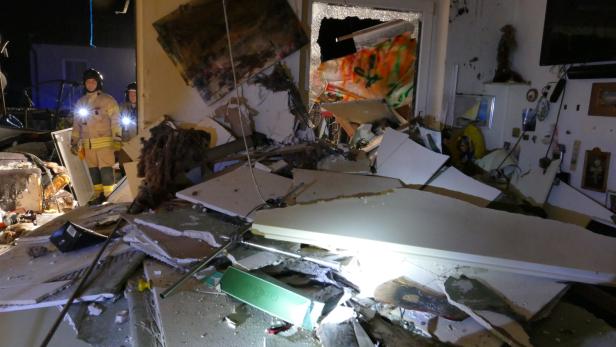 "Bild der Verwüstung": 63-Jähriger bei Gasexplosion in Wohnung verletzt