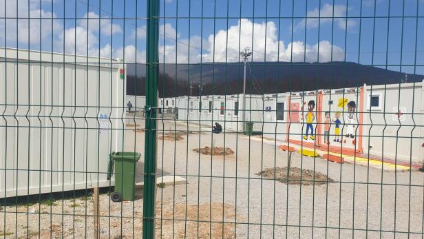 Österreich distanziert sich von bosnischem Asyl-Lager: "Haben nie Abschiebungen durchgeführt“