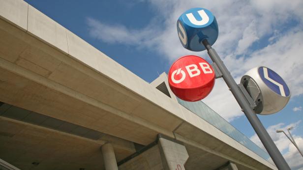 Ein Fahrdienstleiter krank - und schon fällt die S-Bahn in Wien aus
