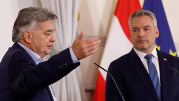Austrian Chancellor Nehammer and Vice Chancellor Kogler address the media in Vienna
