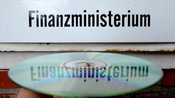 1318702747.jpg Panne bei deutscher Steuer-Razzia