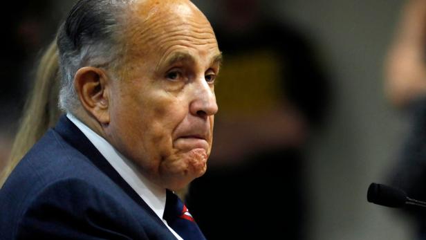 "Oralsex bei Telefonaten": Giuliani wegen sexueller Übergriffe verklagt