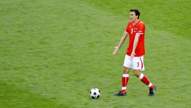 Ein Bild aus vergangenen Tagen: Stranzl bleibt bei seiner Entscheidung, nicht mehr für Österreich spielen zu wollen. Stranzl sagt Koller endgültig ab