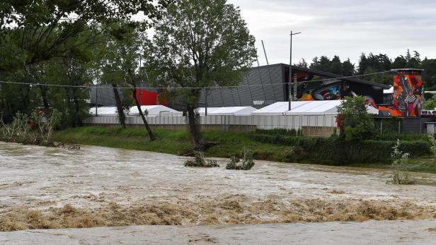 Floods hit Italy's northern Emilia-Romagna region