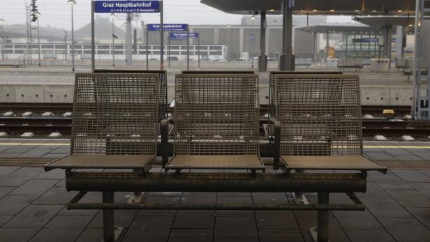 Bahnhofsevakuierung in Graz: Koffer war zielstrebig platziert