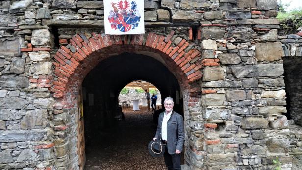 Gewölbebaumeister Anton Wagner kaufte Ruine Perwarth vor zweieinhalb Jahren
