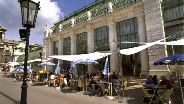 Wiener Lokale mit Blick ins Grüne: Ein Tisch mit Parkblick