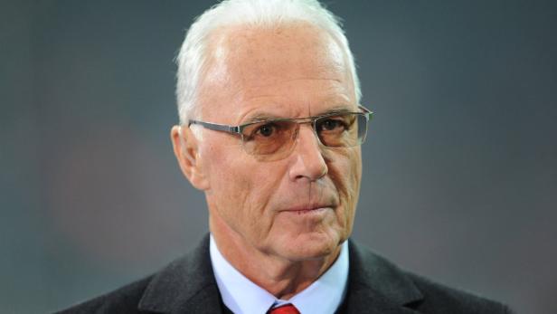 Fußball-Legende Franz Beckenbauer steht im Zentrum der Verdächtigungen