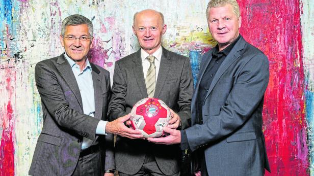 Bayern-Präsident Herbert Hainer, Oberbank-Generaldirektor Franz Gasselsberger und Ex-Bayern-Spieler Effenberg