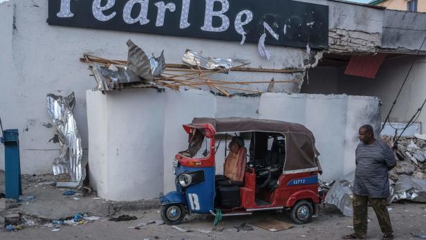 Neun Tote bei Islamisten-Angriff auf Hotel in Mogadischu