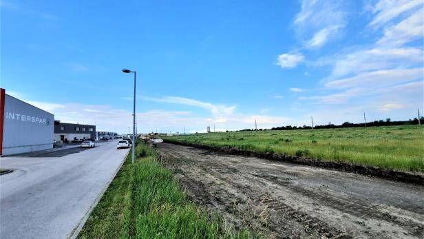 Die Erweiterung des Kanals ist der erste Schritt zum neuen Betriebsgebiet zwischen Interspar und Schnellstraße.