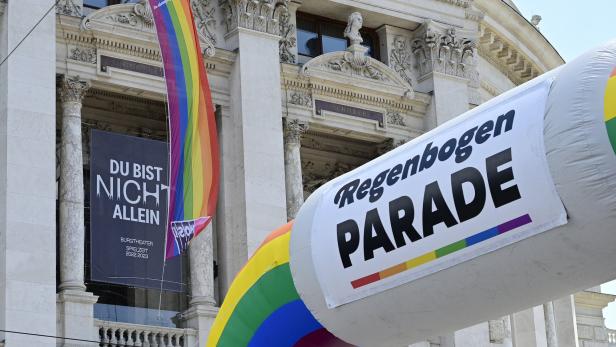 Pride Parade führt zu stundenlanger Sperre des Wiener Rings