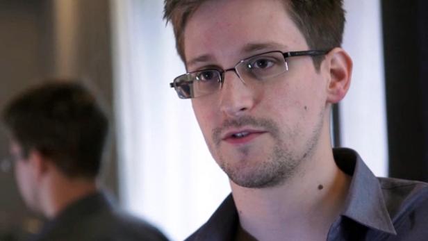 FILES-RUSSIA-US-DIPLOMACY-SNOWDEN