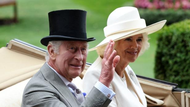 Nur mit Hut ist’s gut: Charles III. eröffnete Royal Ascot erstmals als König