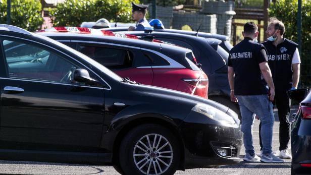 One-year-old girl found dead in a car in Rome
