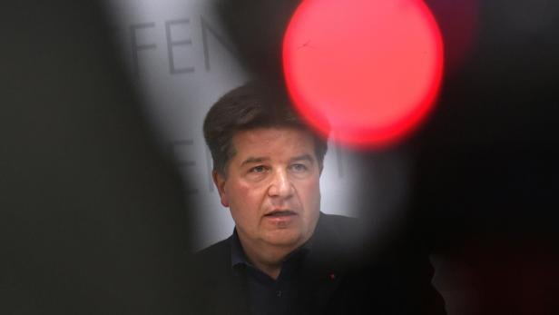 SPÖ-Landesparteichef Reinhold Entholzer bemühts sich um die Wiederwahl - und das trotz Niederlage.