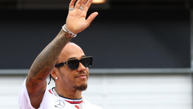 Fans kritisieren "respektloses" Verhalten von Lewis Hamilton 