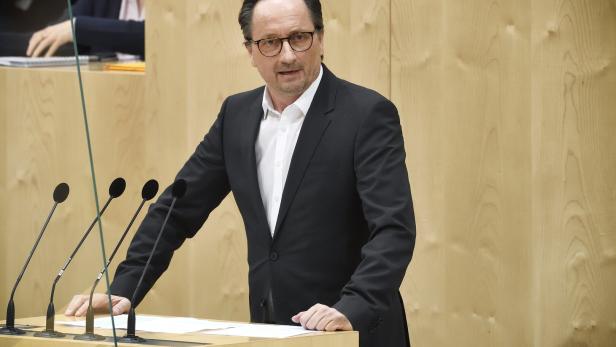 Kovacs kritisiert Babler scharf: Tempo 100 "wird's nicht spielen"