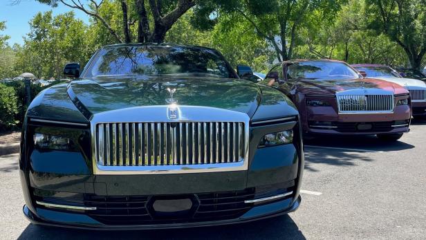 Im Test: Mit dem Spectre fährt Rolls-Royce in die neue Ära