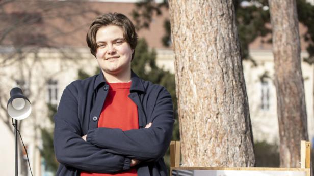 Nina Mathies (VSStÖ), Vorstandsvorsitzende der Österreichischen Hochschülerschaft zu Krisenzeiten