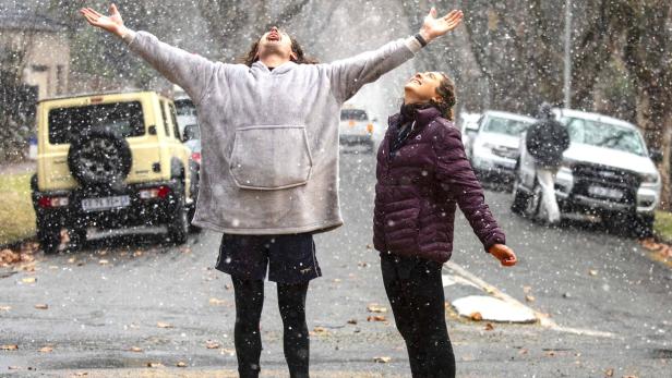 Heftigste Kältewelle seit 11 Jahren: Schnee in Südafrikas Johannesburg 