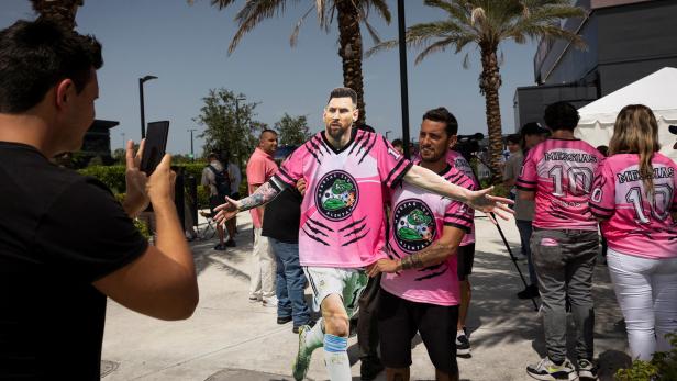 Fußball: Miami steht Kopf, weil Superstar Messi schon gelandet ist