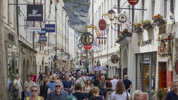 Von Gästen überrannt: Salzburg braucht neues Tourismusleitbild