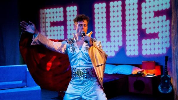 Schauspieler Martin Bermoser mimt die Legende Elvis Presley – jetzt in Niederösterreich, im November dann in Wien
