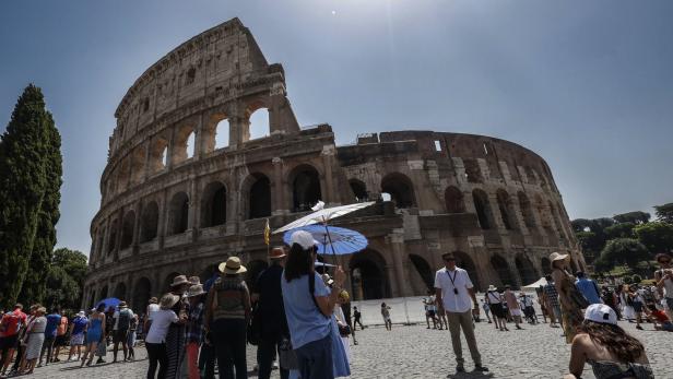 "Gladiatoren" erpressten Touristen für Fotos vor Kolosseum in Rom