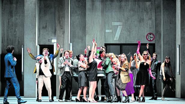 Mit „Le nozze di Figaro“ in der Regie von Martin Kušej ist die erste Opernpremiere der Salzburger Festspiele live auf ServusTV On zu sehen