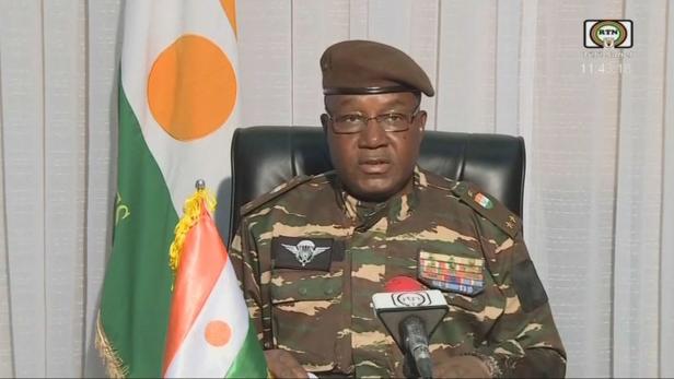 Nach Putsch im Niger: General ernennt sich zu De-facto-Präsident