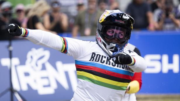 Emotionaler Heimsieg für Mountainbike-Star Valentina Höll