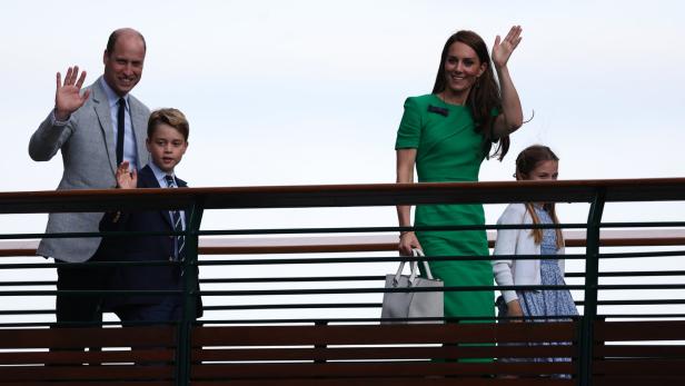Wichtig für Monarchie: Wieso George immer neben William und Charlotte neben Kate steht
