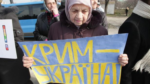 Die Bewohner der Krim gönnen sich vor dem Referendum am Sonntag einen Tag der Ruhe.