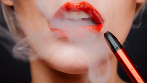 Vape-Konsum führte bei Mädchen zu Popcorn-Lunge Vape-Konsum führte bei Mädchen zu ernsten Lungenerkrankung