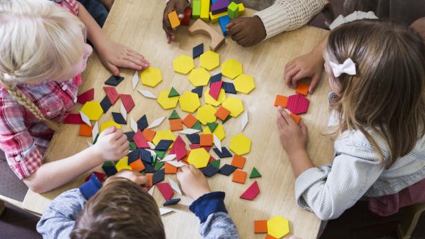 Kinderbetreuung: Grüne wollen Gemeinden in die Pflicht nehmen