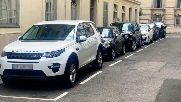 Paris will 18 Euro Parkgebühr pro Stunde für SUV verlangen